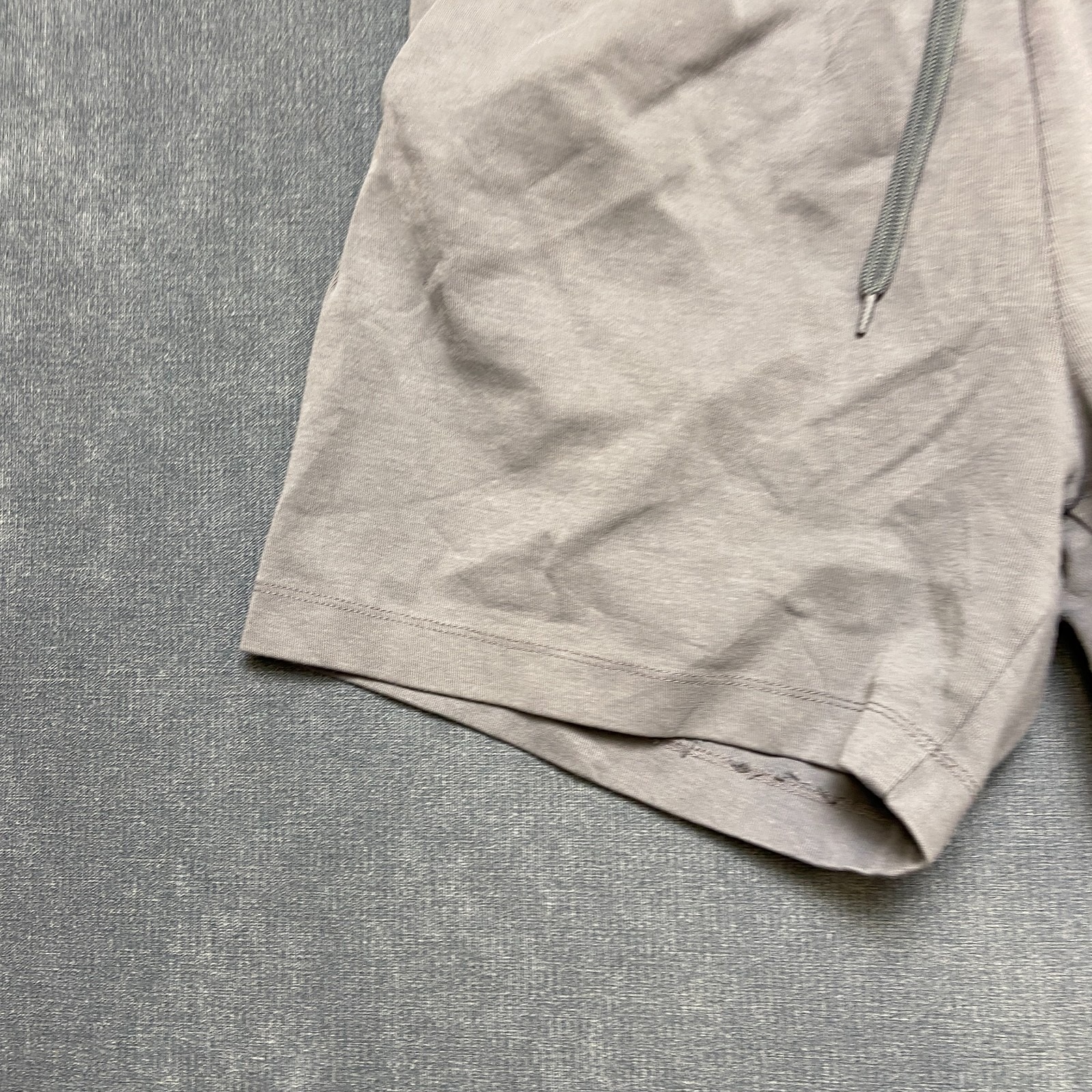 Zara Sweat Shorts Mens Large Gray Athletic Gym Training Pleated Drawstring Waist — image 2 of 8